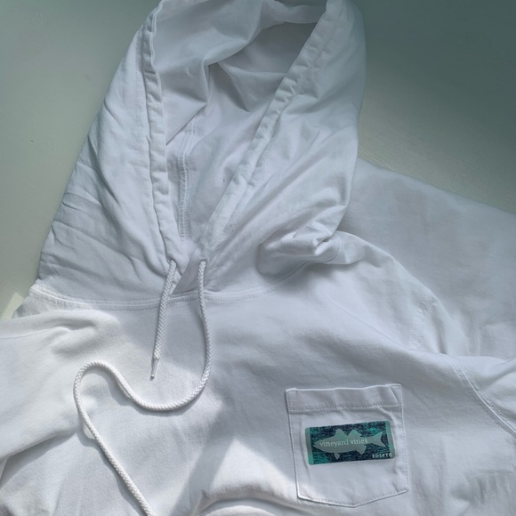 VINEYARD VINES HOODED LONG SLEEVE TEE || MEDIUM - Picture 6 of 8